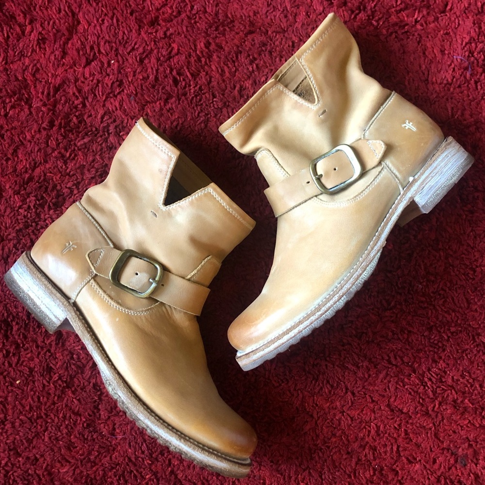 Brand New w/o Box - Frye Veronica Bootie